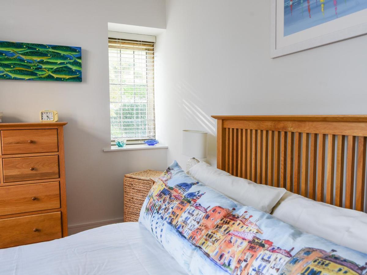 3 Coram Tower Apartment Lyme Regis Exterior foto